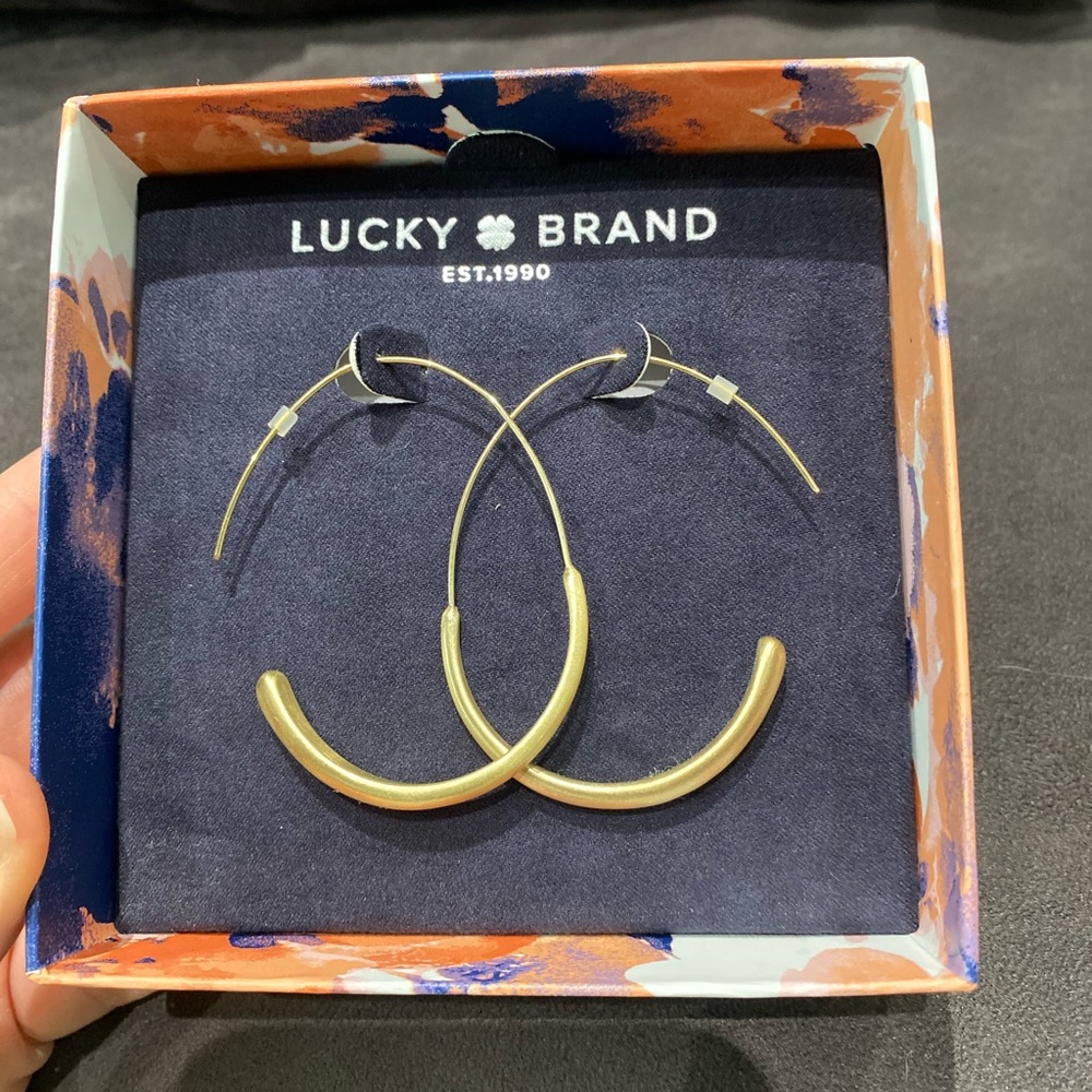 Lucky Brand Earrings/ never worn✨